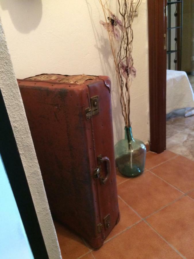 Affittacamere La casita Santa Bárbara Macastre Esterno foto