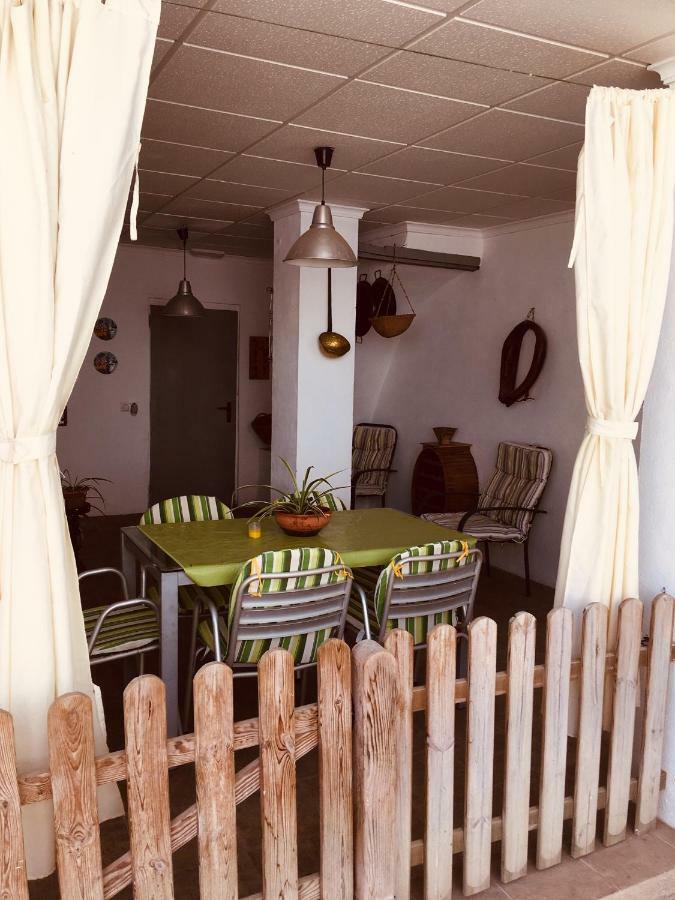 Affittacamere La casita Santa Bárbara Macastre Esterno foto