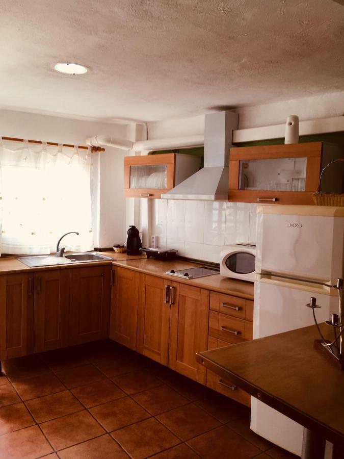 Affittacamere La casita Santa Bárbara Macastre Esterno foto